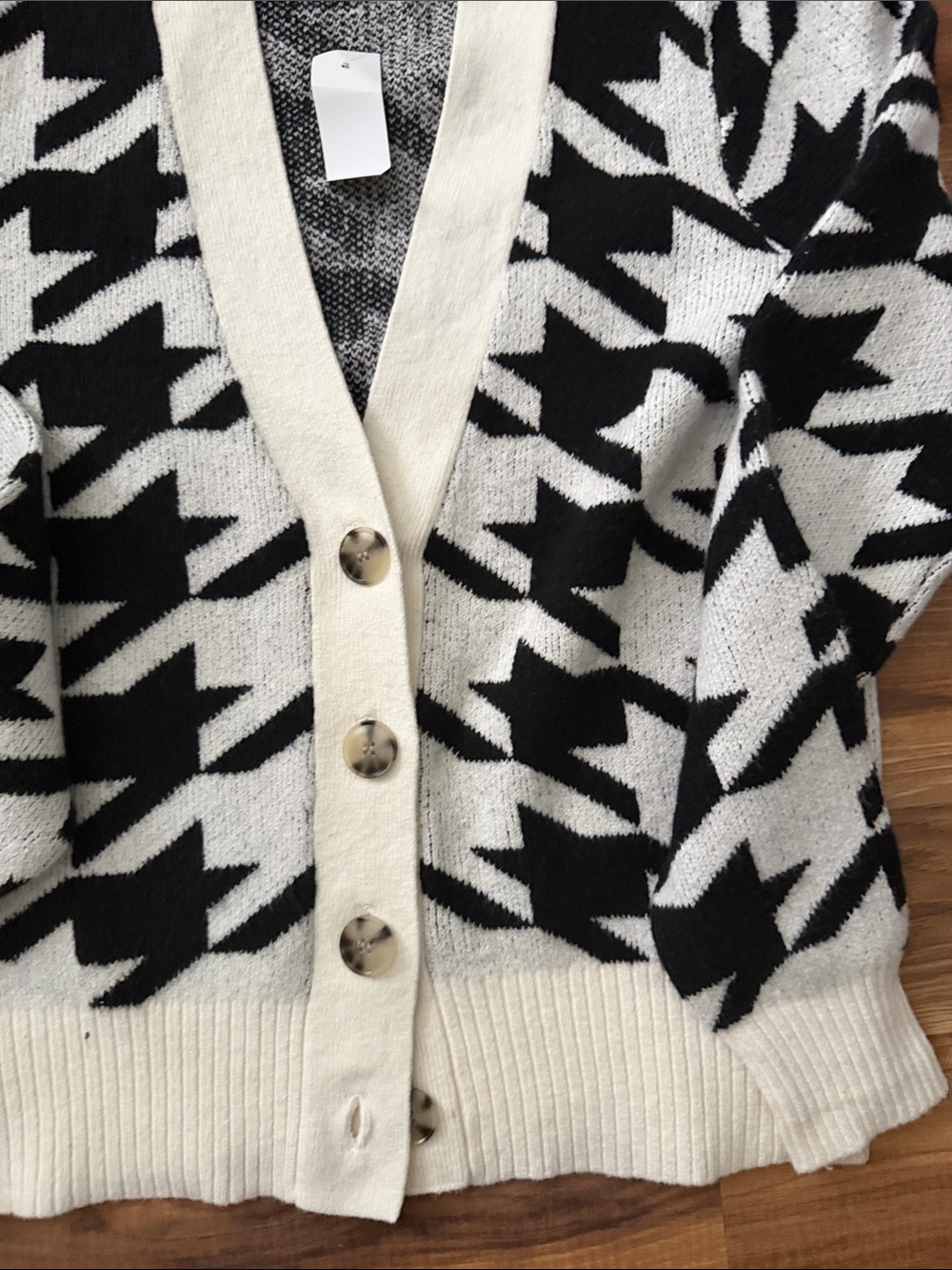 LOFT Geometric Cardigan - Picture 2 of 5